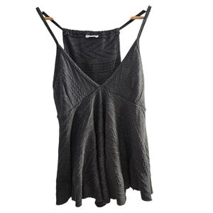 Bucketlist Textured Knit Sleeveless Top